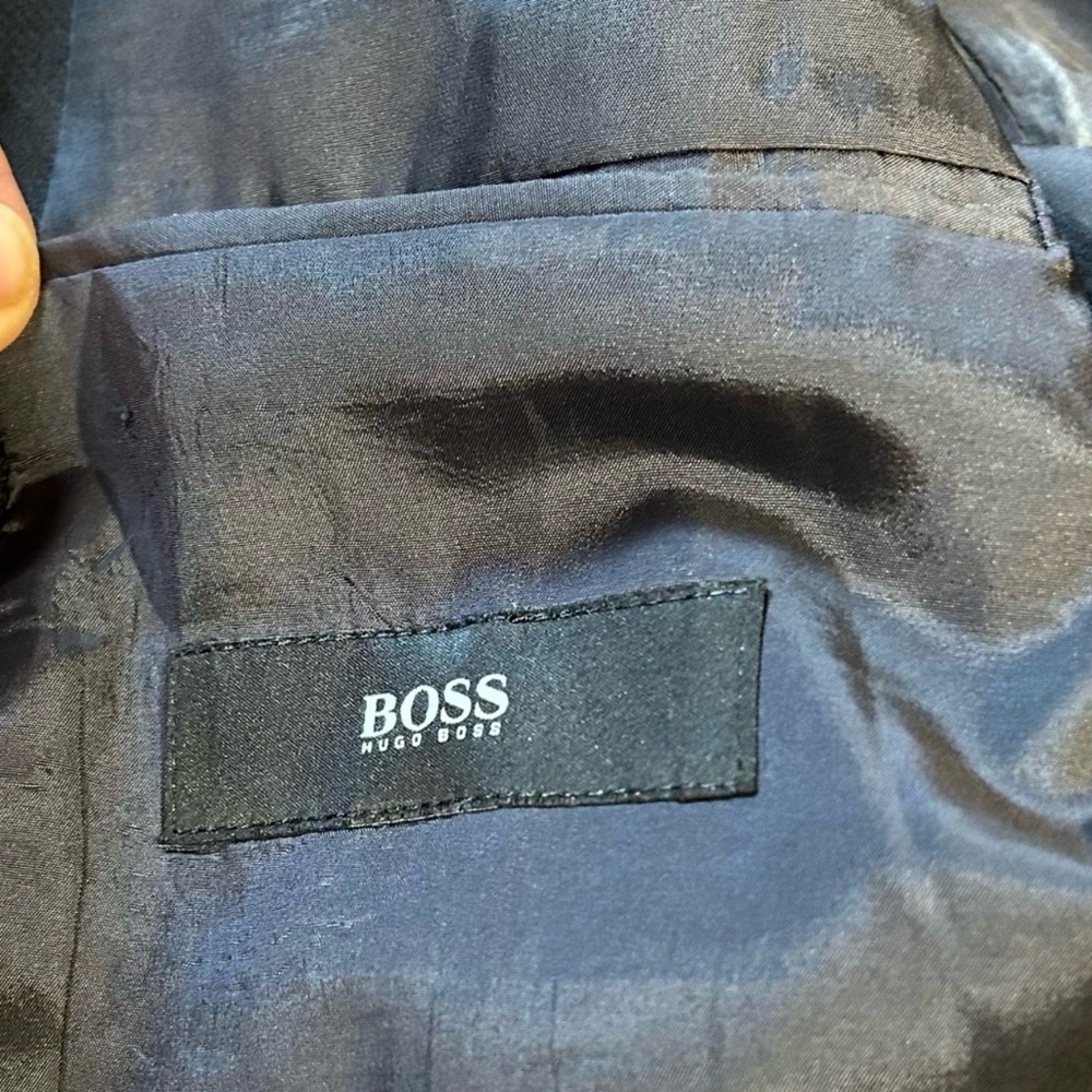 BOSS Hugo Boss Navy Virgin Wool 3 Button Blazer 42S Made in USA💛 - Picture 9 of 12